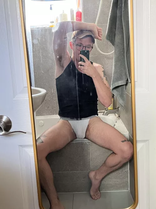 anyone into twink pits?