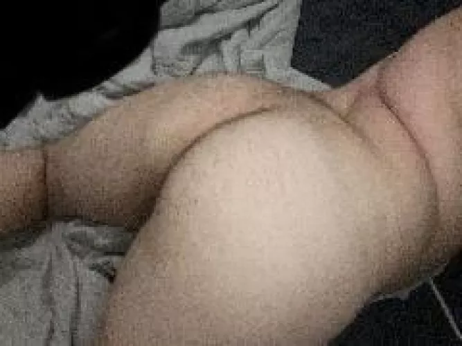 Do we like [h]airy cheeks too?