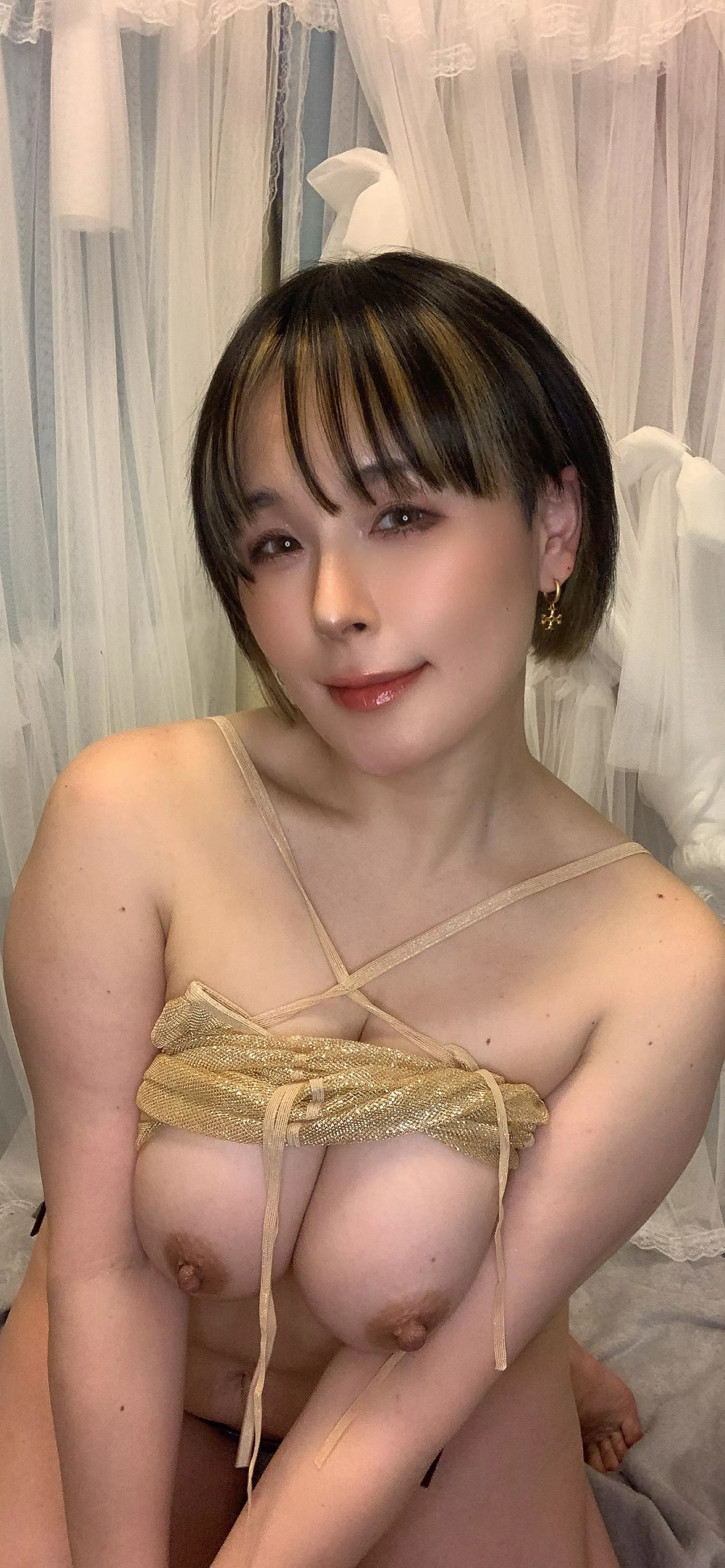 do you like try putting it in between them