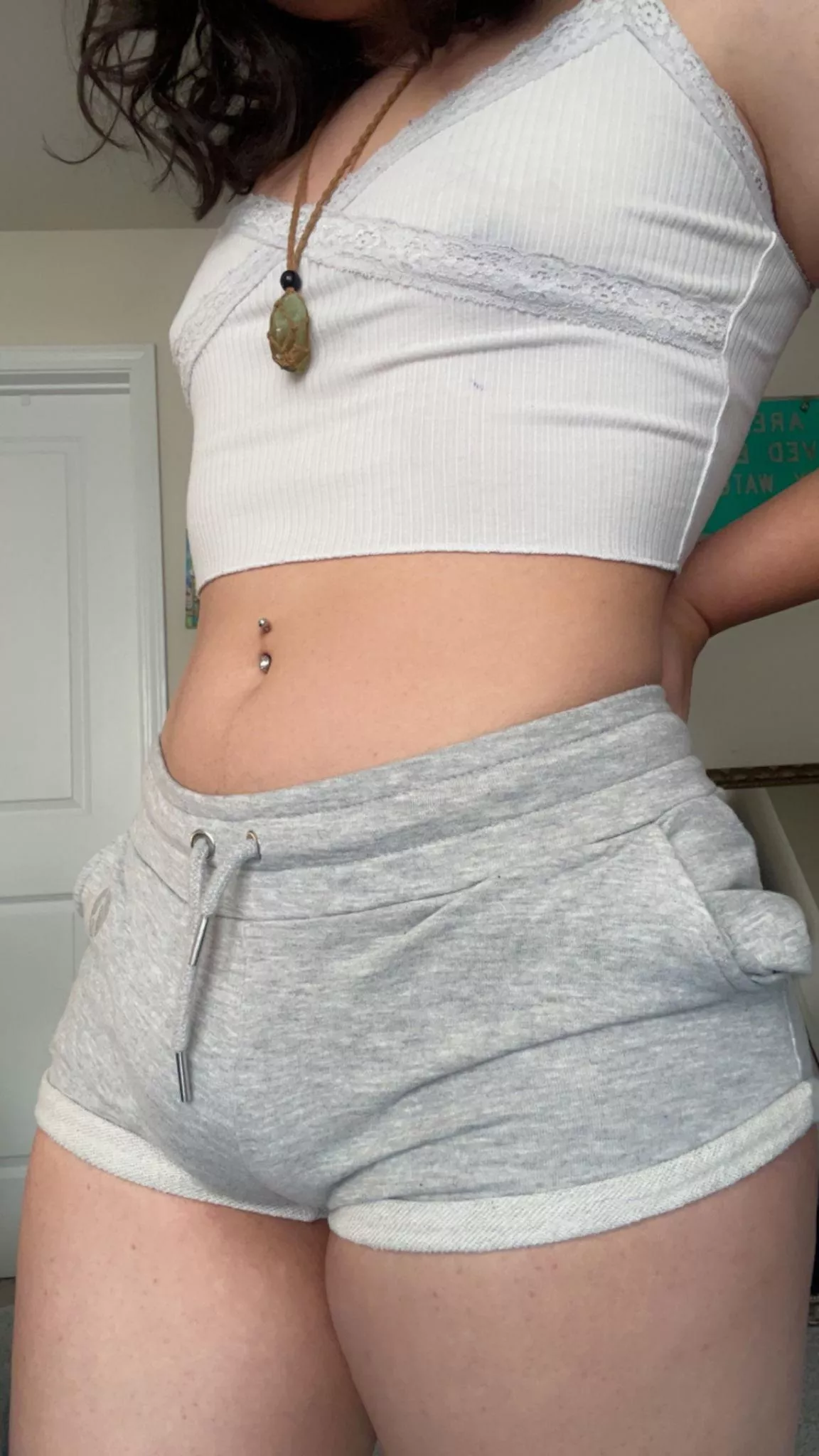 don’t you want a taste of my tiny buldge🫣