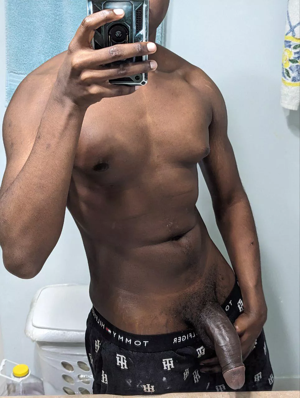 Gonna help clean me off after a good workout (20)