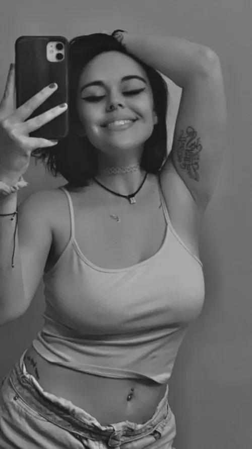 I never show teeth on here, here you go :-)