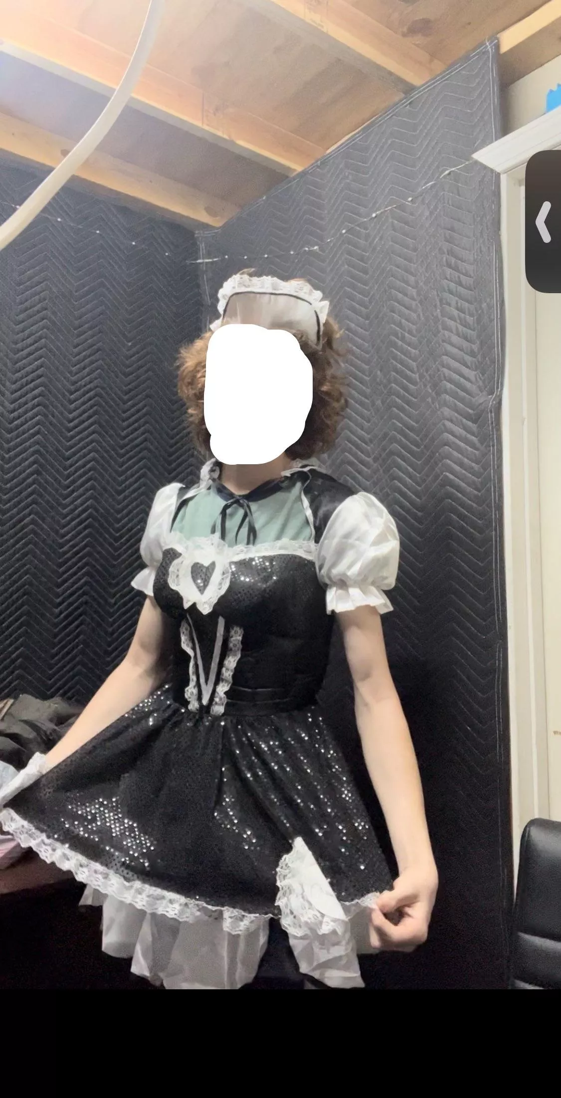 I thought I looked cute so I took a picture 😊😊😊