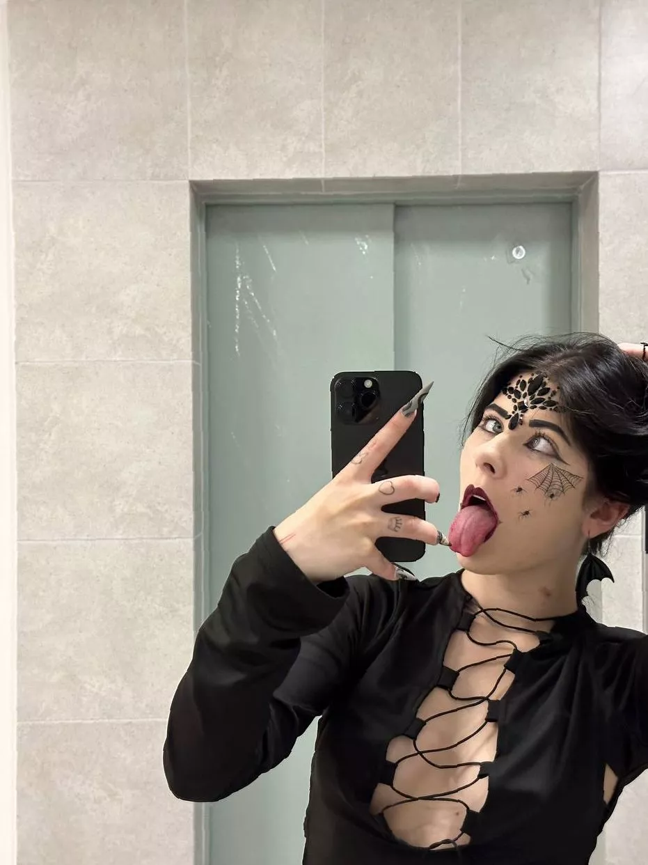 I’m ready for you cock