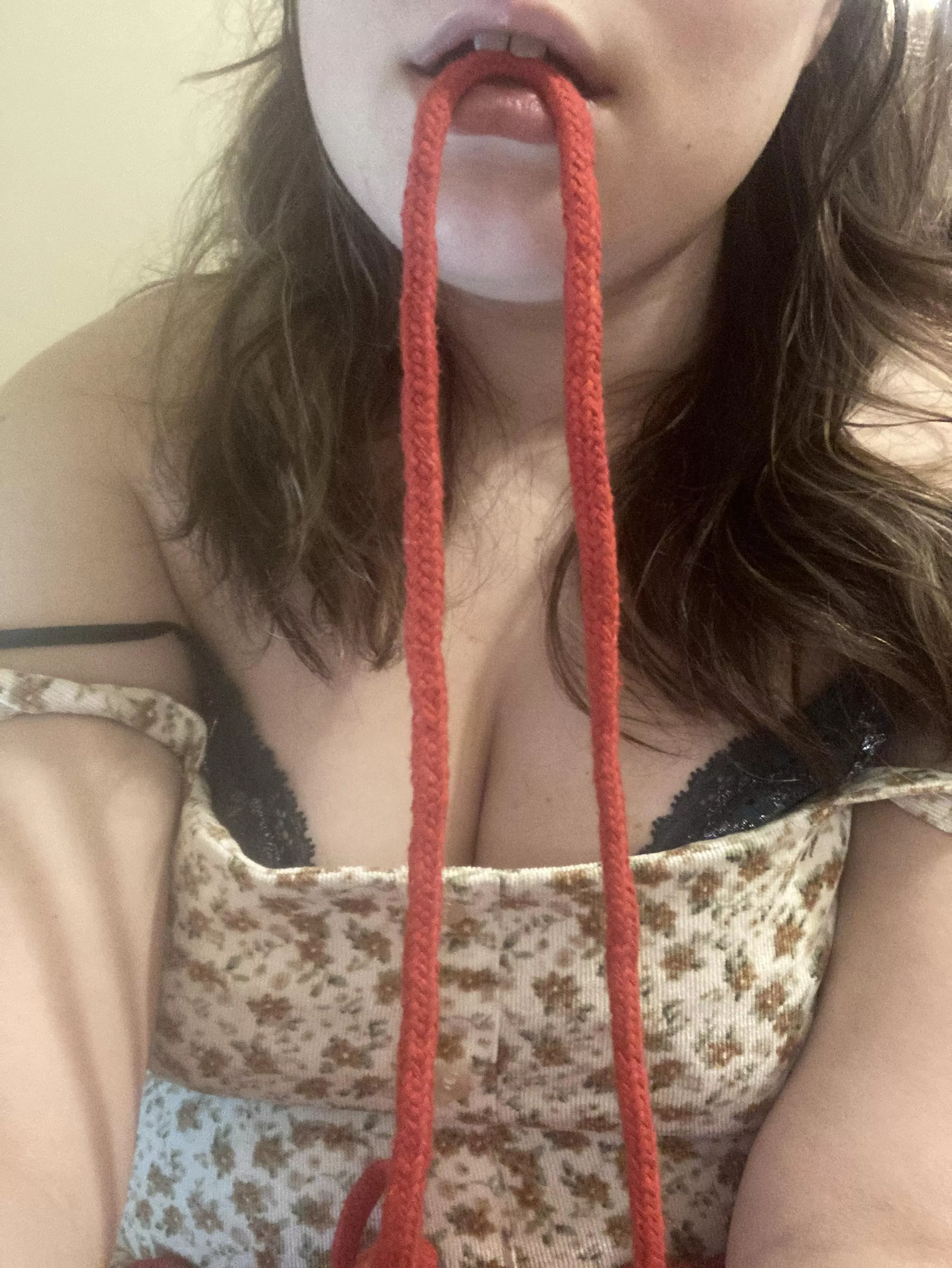 Just a normal, innocent girl [f]24