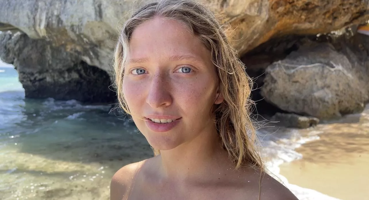 No filters, wet hair, frex