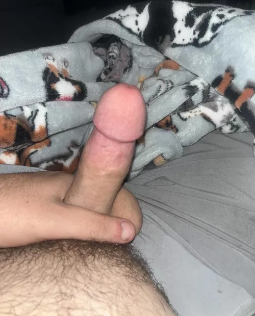 Not the best but first time poster! Just got a vibrator and hoping to play till I’m soaked though