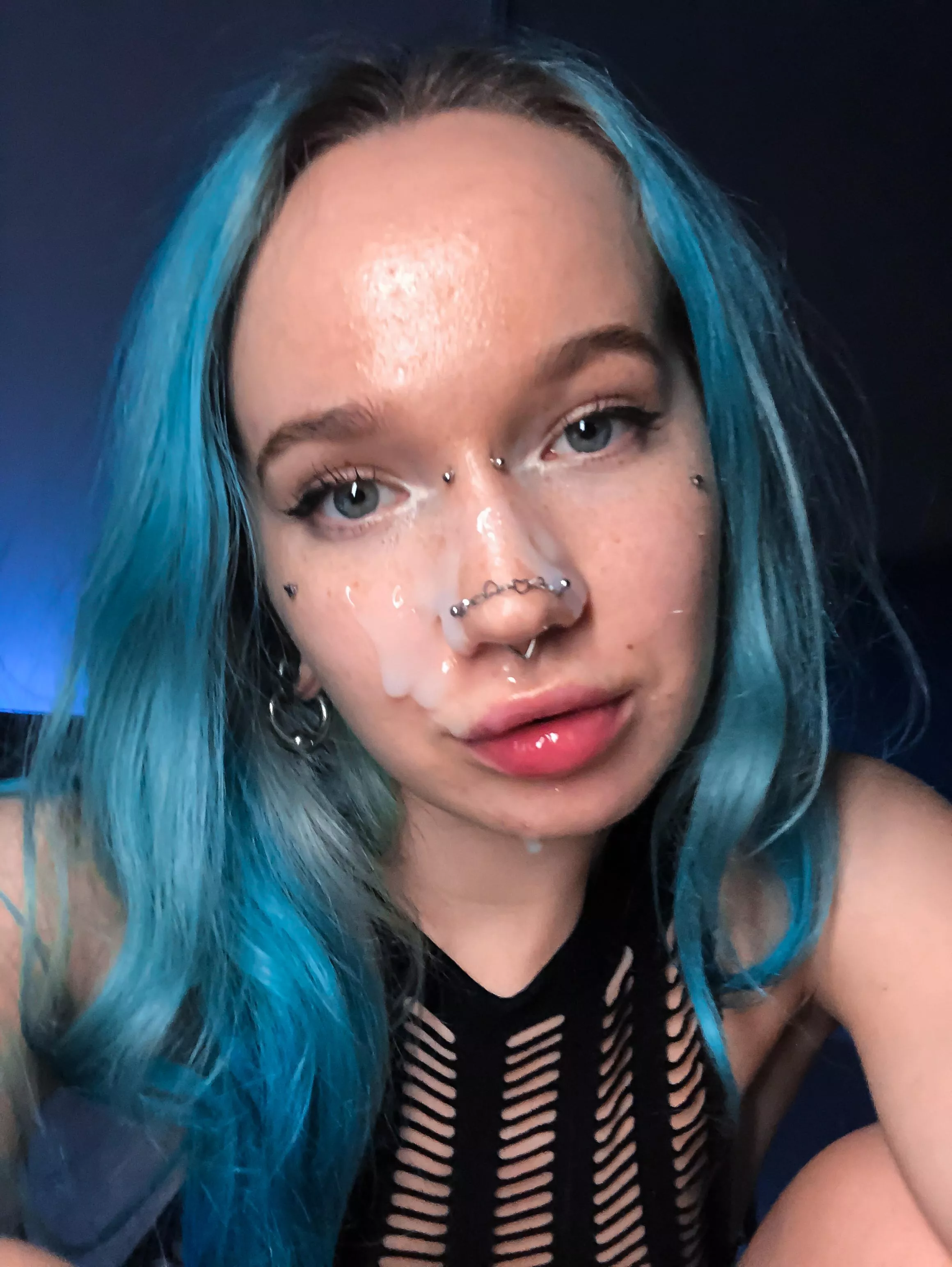 Oh, yeah, let more down on my face.