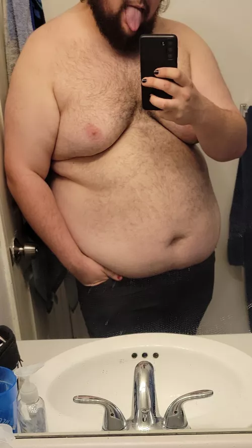 Someone get absolutely hammered w me