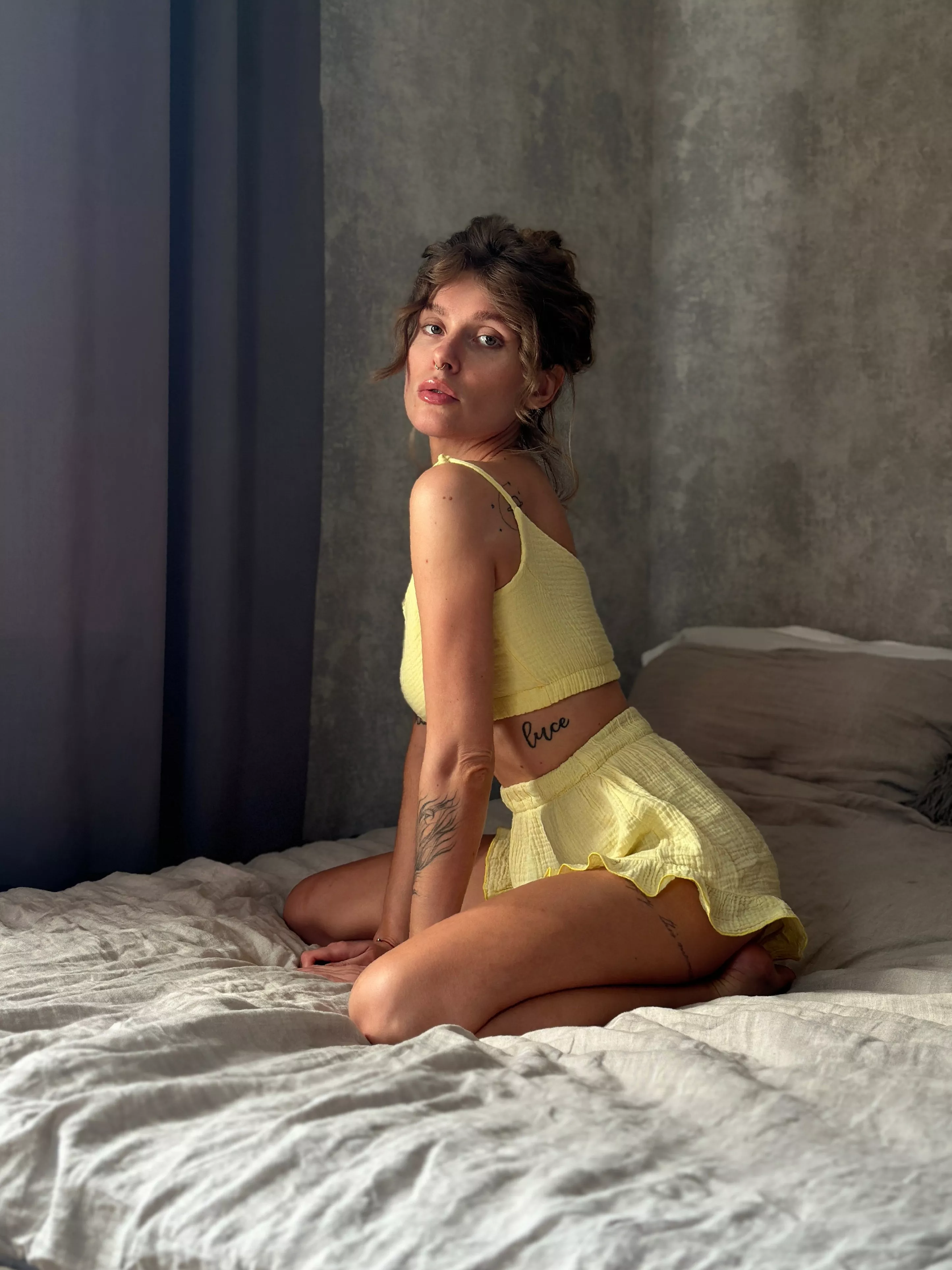 There's nothing under this skirt, your face will love it