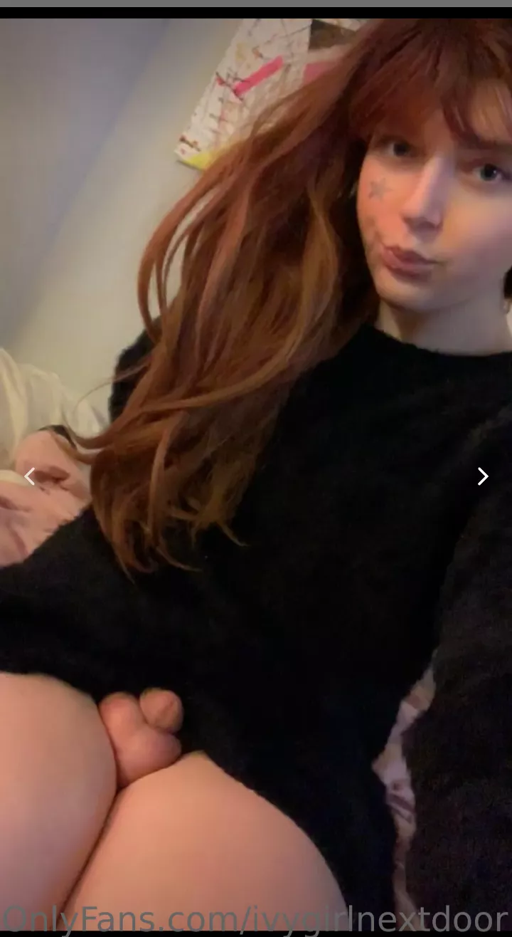 Trans girl next door 🥵