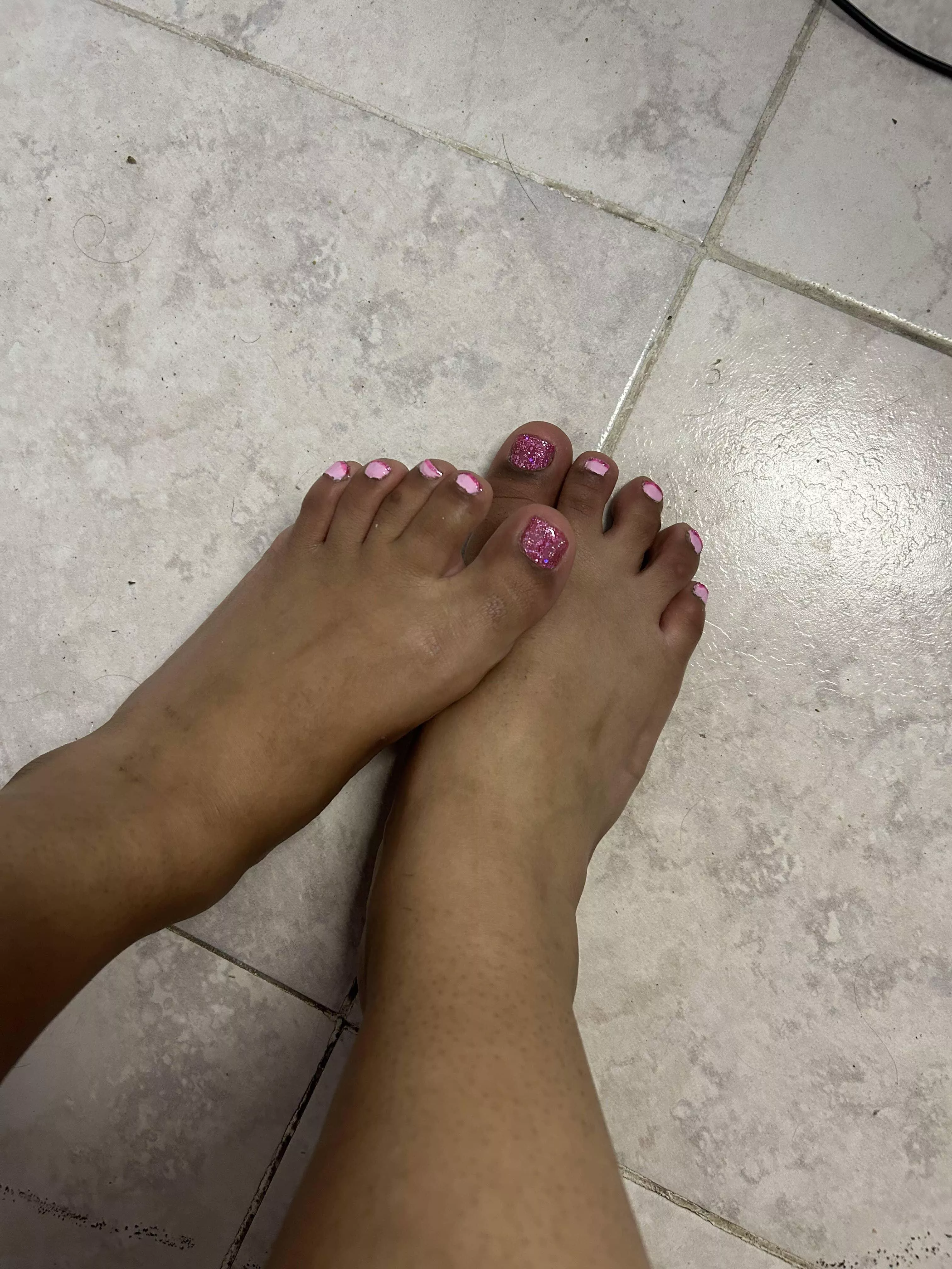 Which males think it's funny to motorboat with their feet, really?