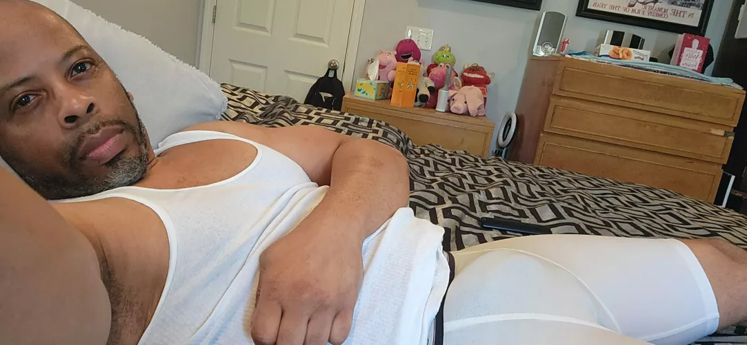 Who likes to suck on a bulge?