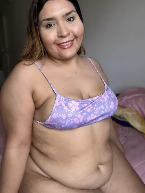 Would you like to try to see if you can handle this ass even for an hour, or is it too huge for you?