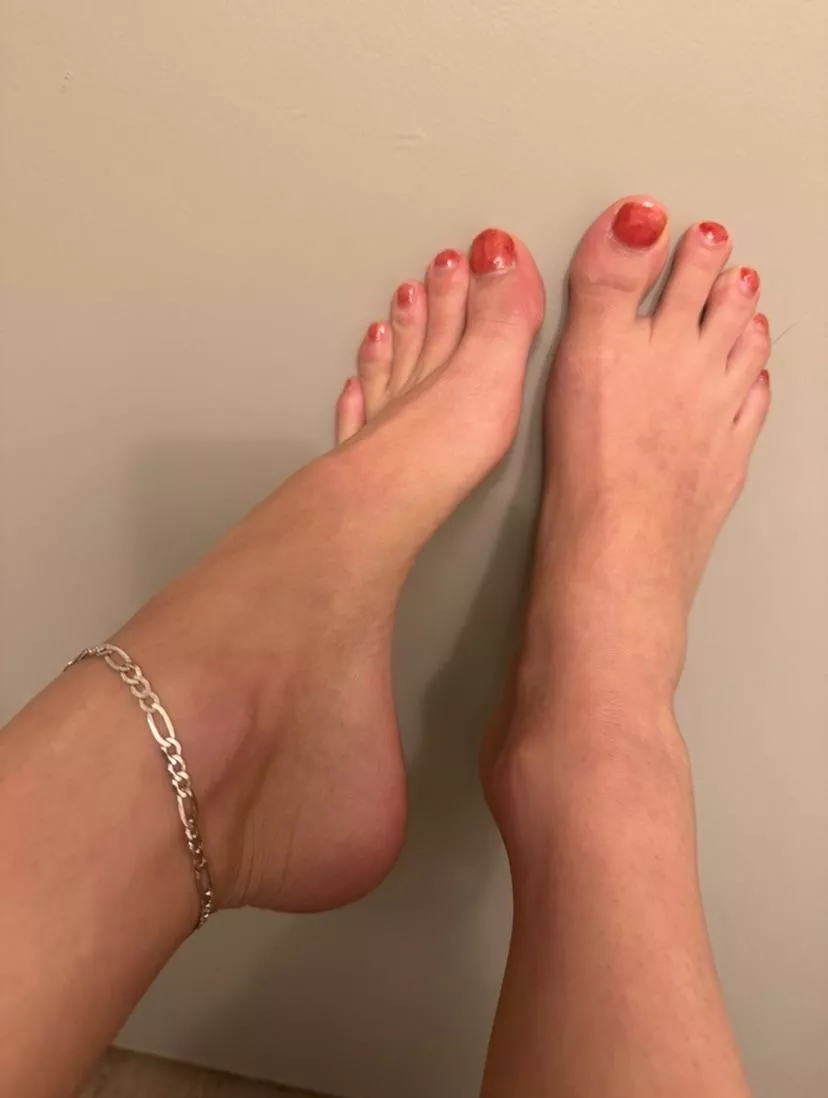 you get five minutes with my feet, wyd first? 😏🥰 [oc]