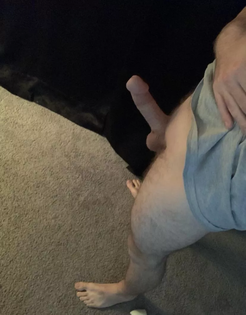 1 v 1 me and winner gets to fuck loser, deal?