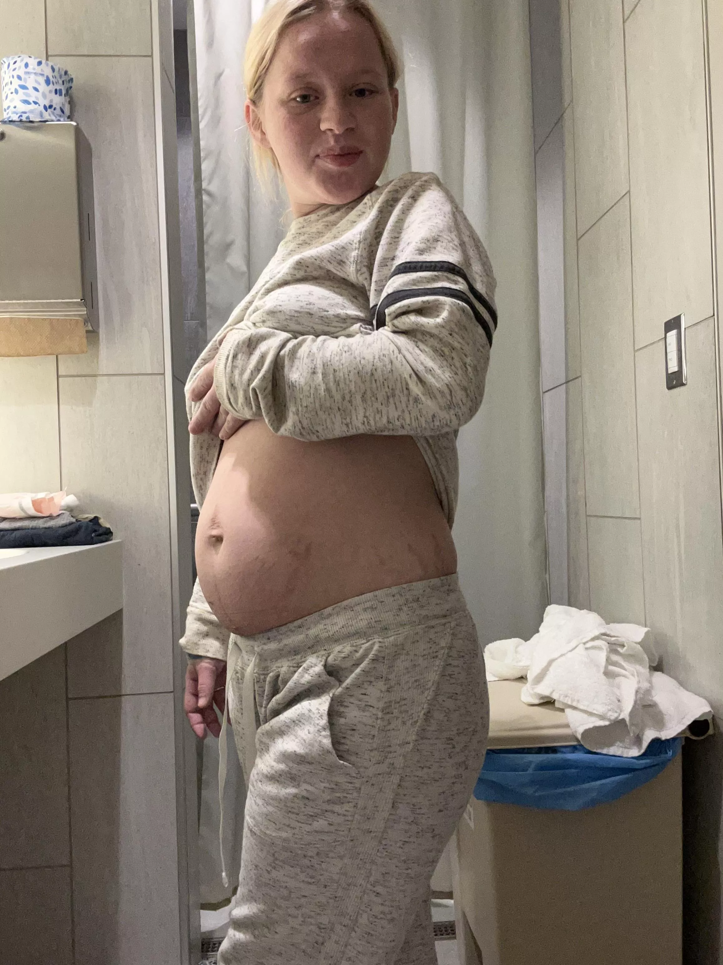 16 hour post partum body 🖤