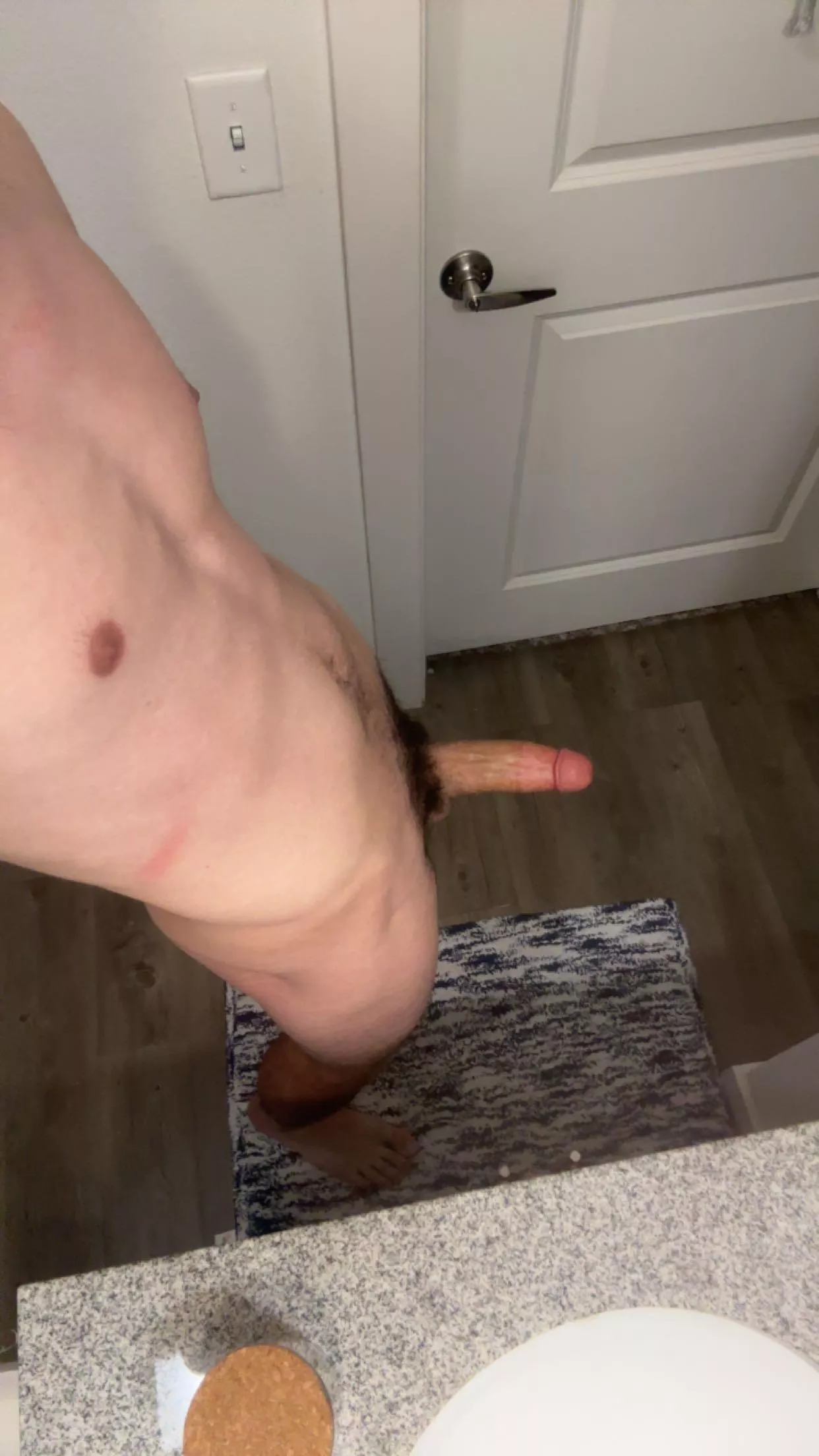 21 m bi, looking for similar skinny guys 18 to 23. Sc: masc_fit1984