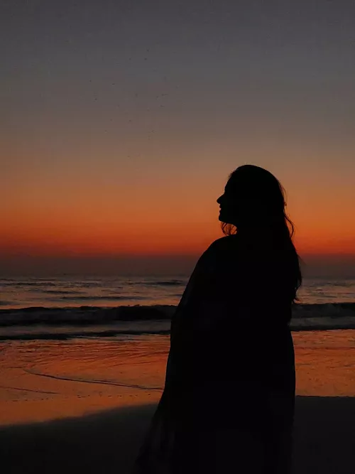 A calm November sunset by the beach (2)