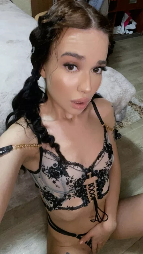 According to my daddy, summer is over, so it's time for my 18 yo pussy to get wet again