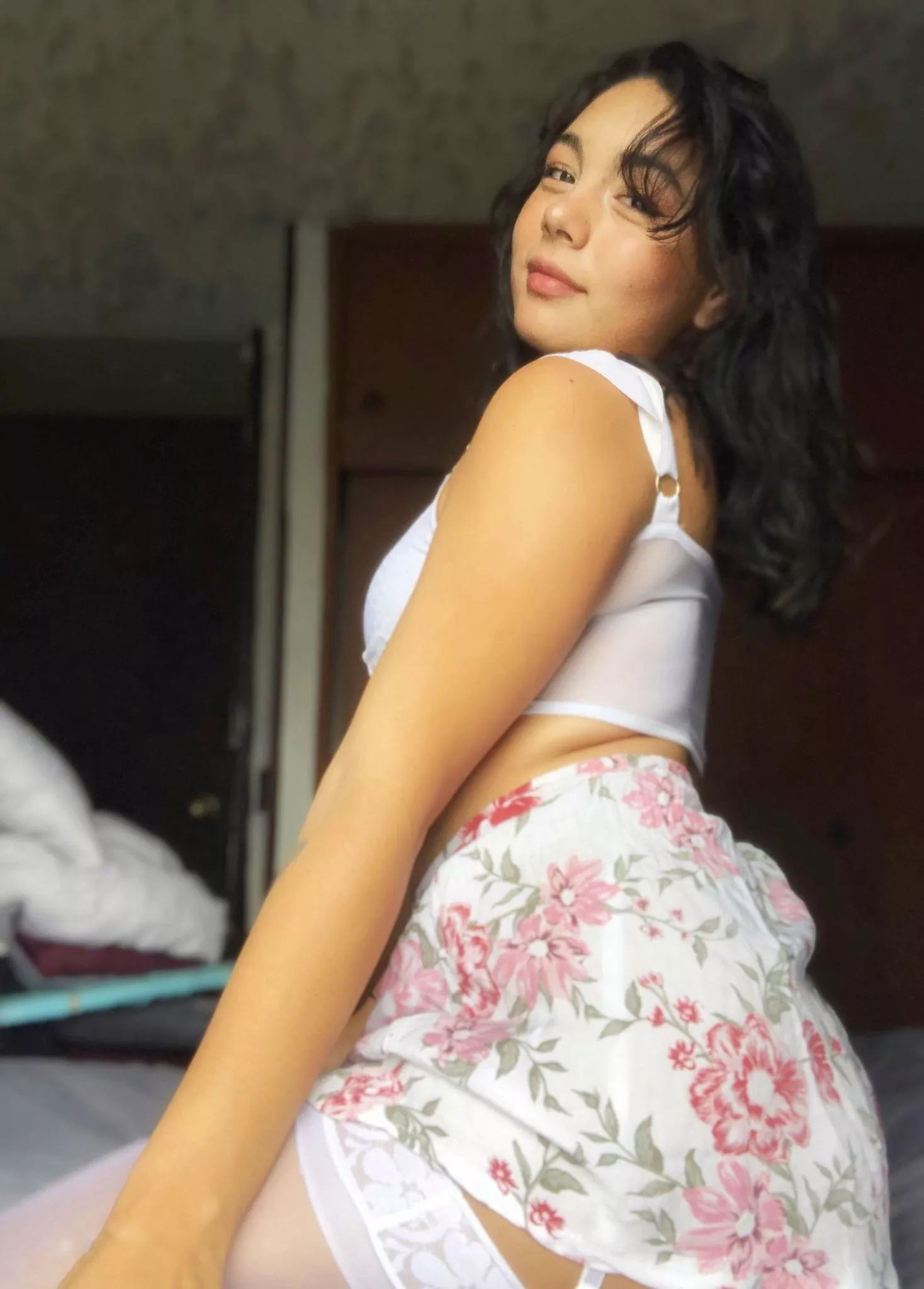 Are half Korean, half Colombian girls sexy in your eyes? 😘