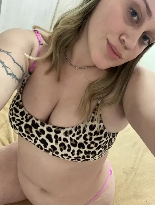 Delicious thick body... Just taste me!