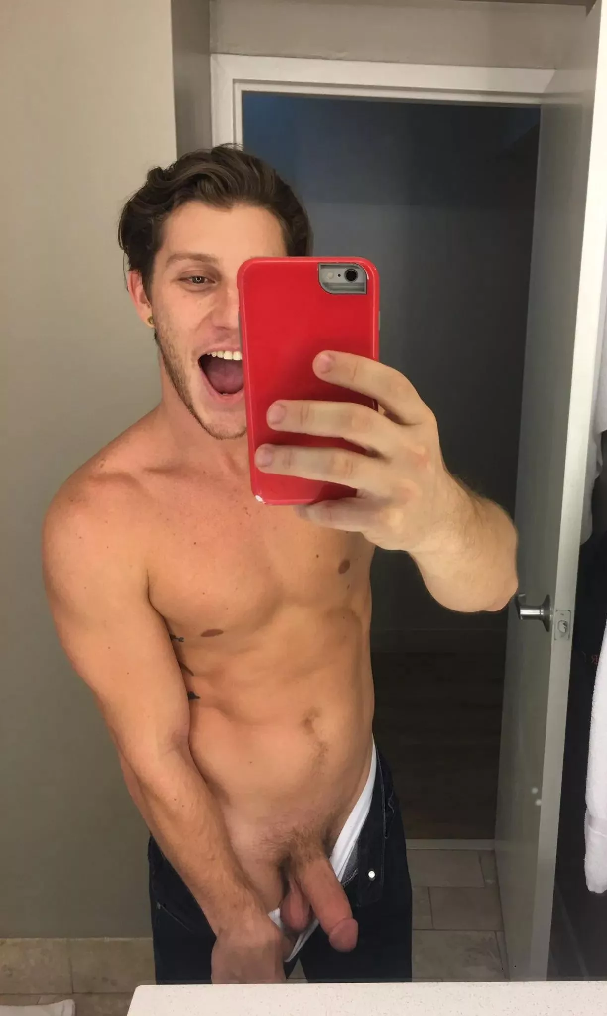 Extra after-workout pump 😈