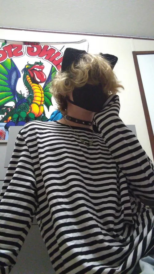 First time cutting my hair by myself. Did I do good?...😵‍💫😅