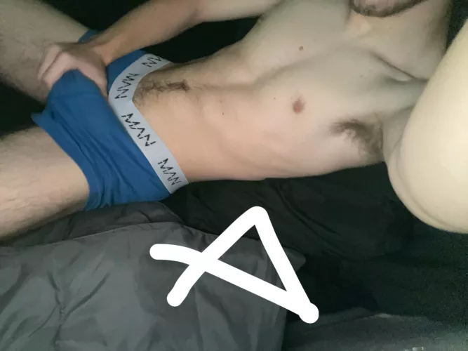 Fit teen looking for fat ass