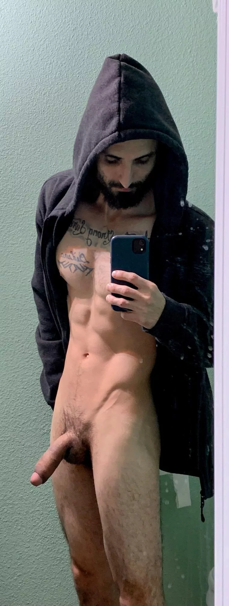 Good[m]orning , its going to be a cold one lets cuddle up!