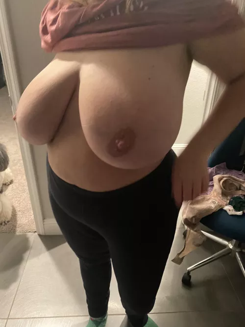 Hanging hand warmers