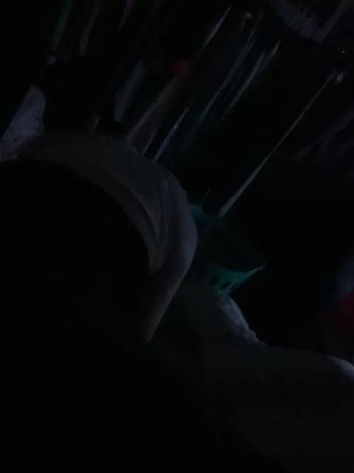 i need a dominant girl to take control