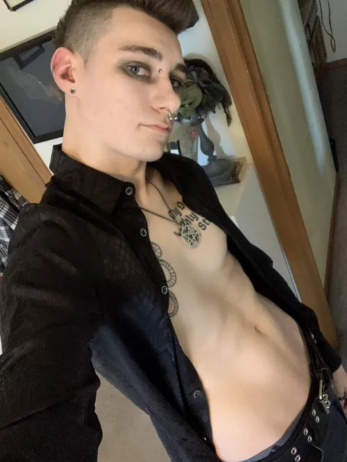 My entire MV store is 50% off this week for Black Friday!! That includes boy/girl, boy/boy, and solo videos! Click the link below to check it out🖤