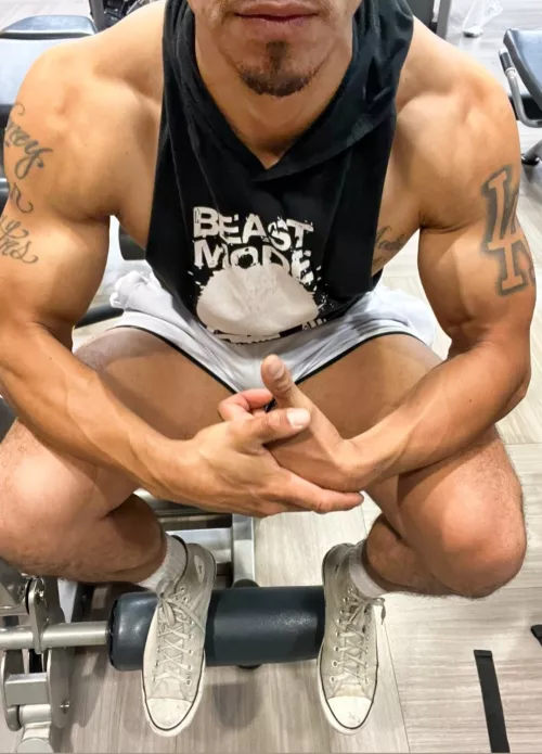 Short shorts for the win