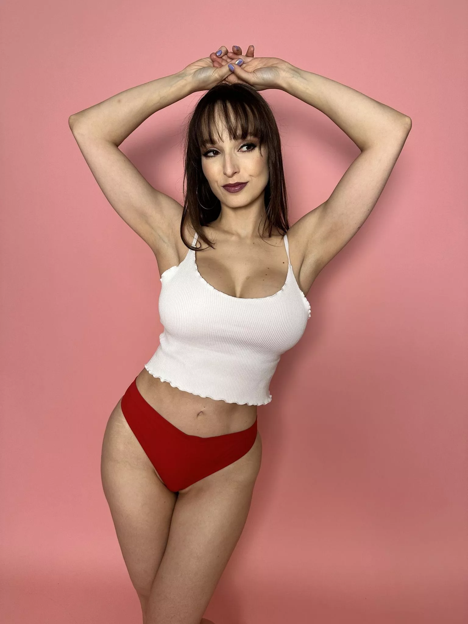 Smooth and toned, do you like them?