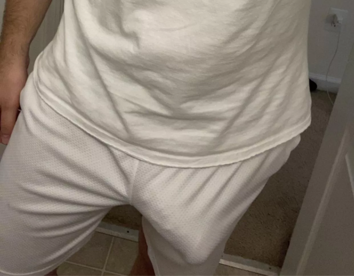 Throwback to basketball shorts season