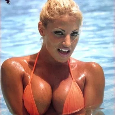Trish Stratus
