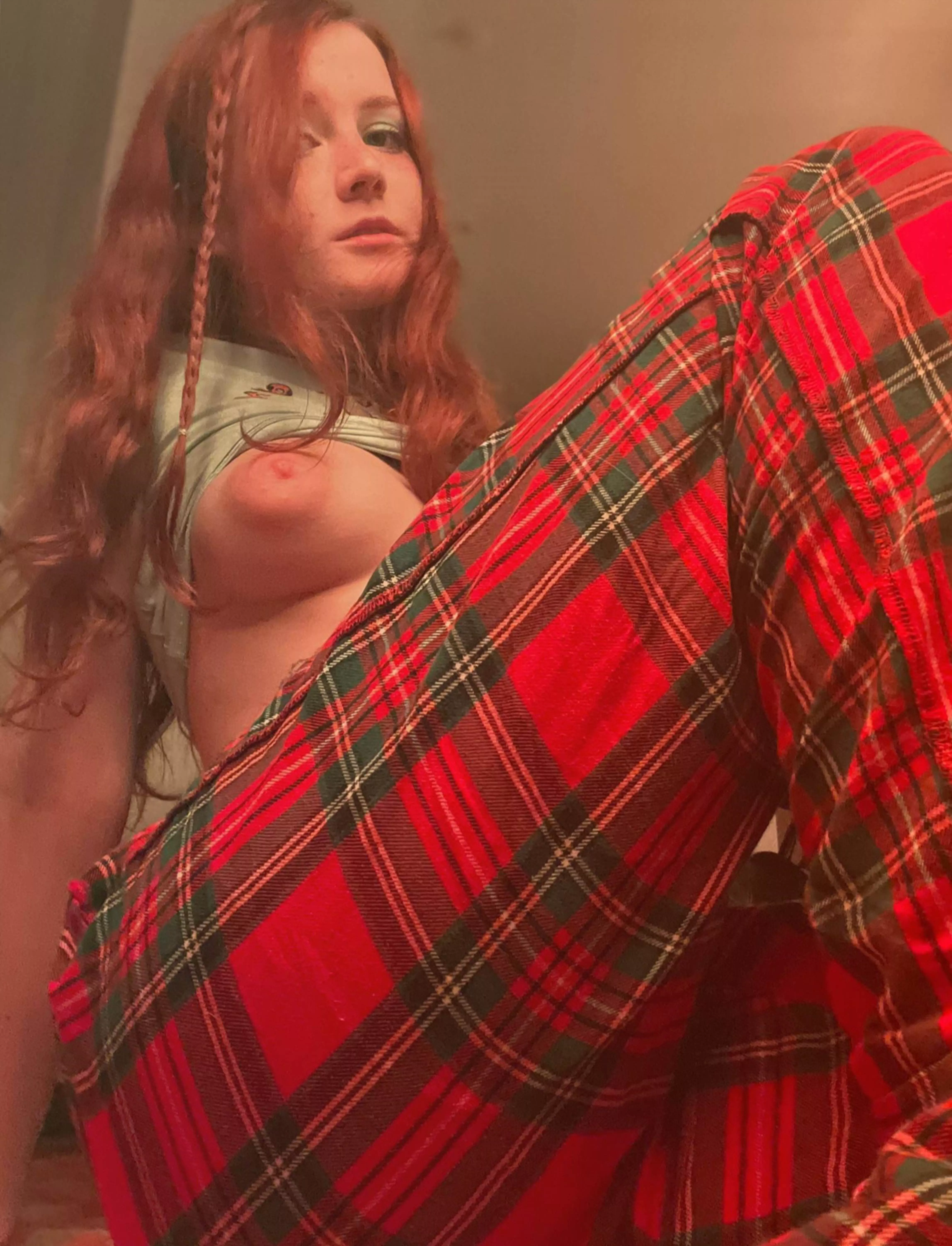 very horny for Daddies to use me braid