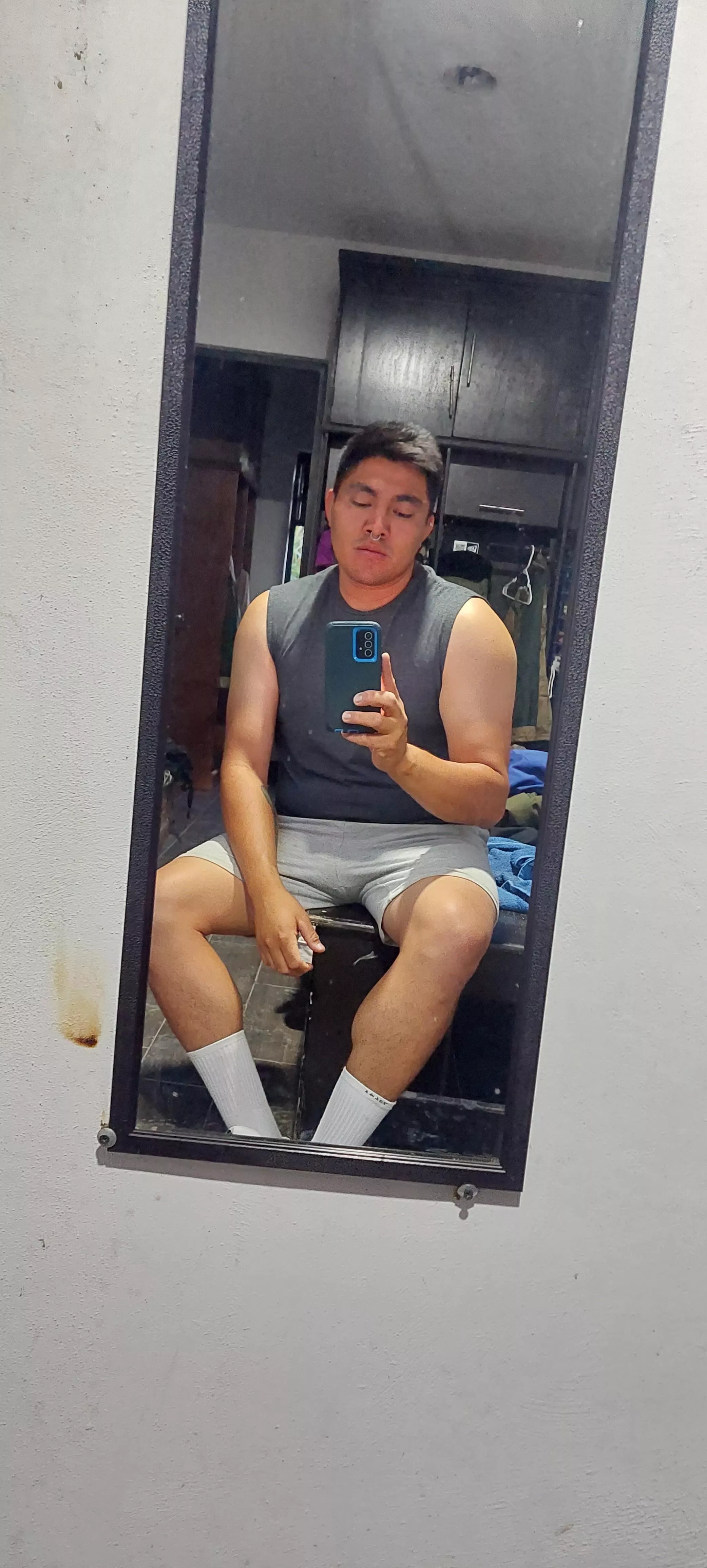 26Mexicam Daddy looking for kinky sub