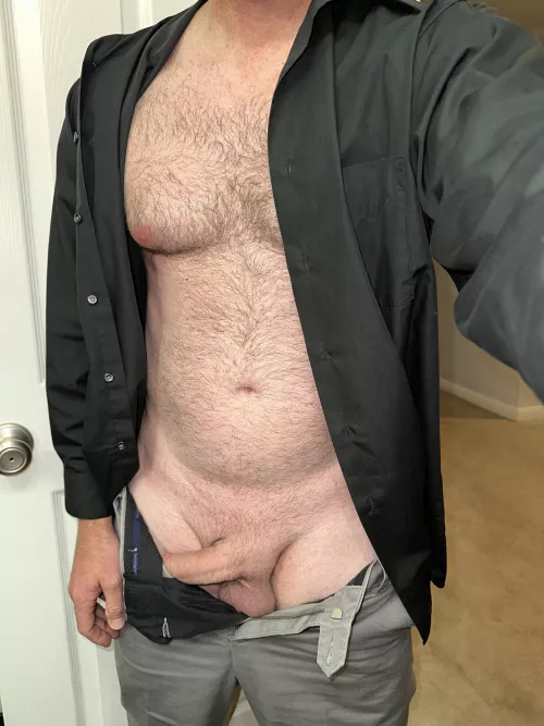(40) Is my dadbod too hairy for you?