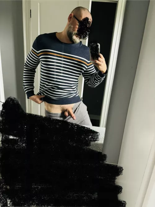 (50) lacking attention