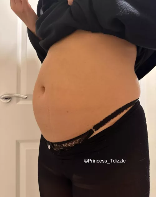 A full moon appeared in my dress last night 🌕🌝