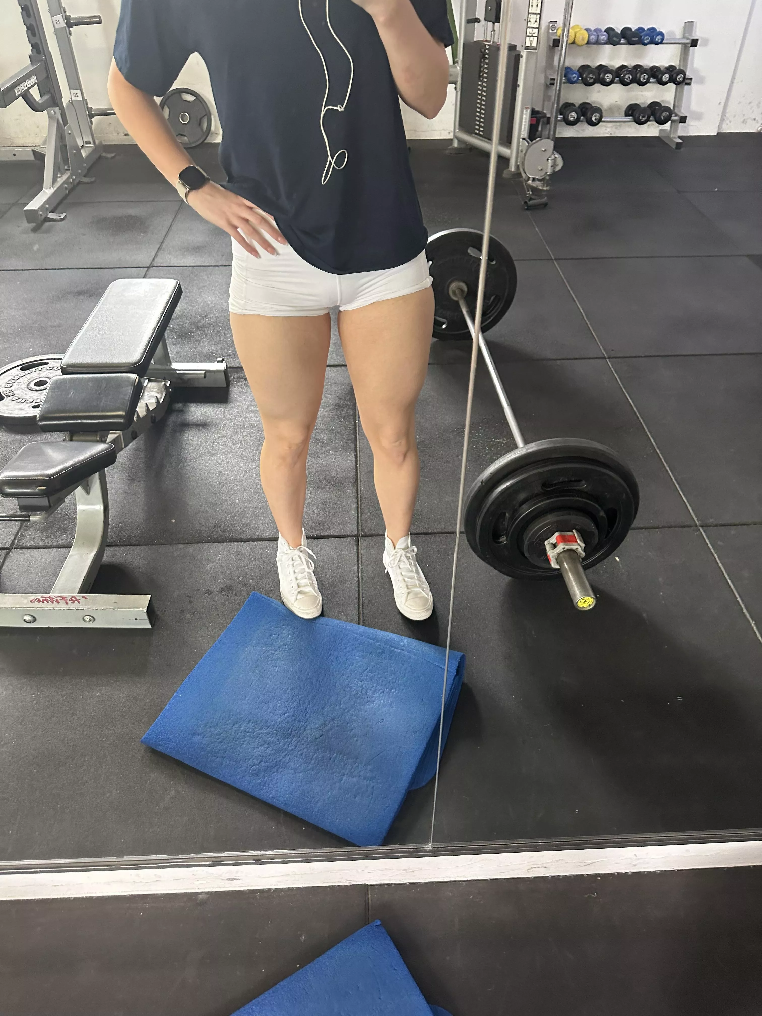 Are you into 18yo girls who could crush you with their thighs?