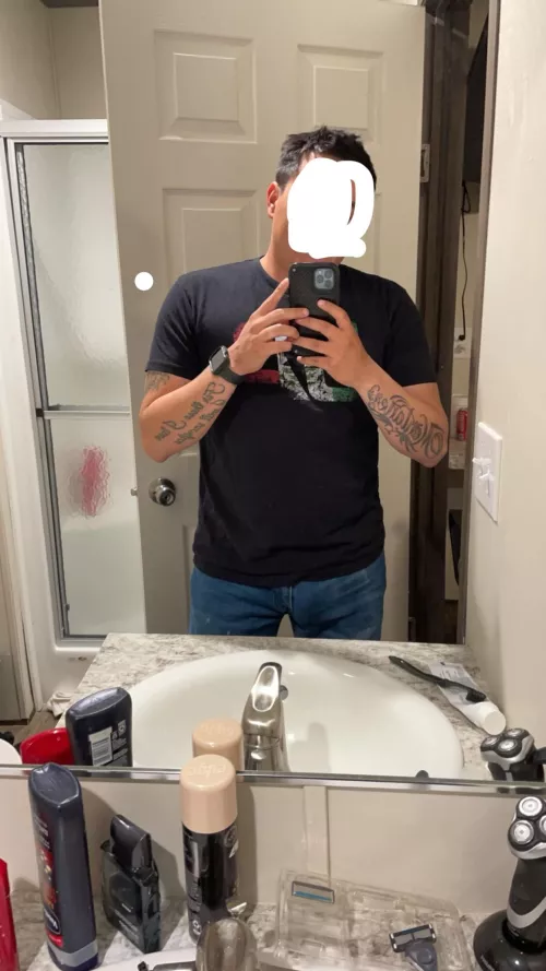 Commando at the grocery store , lady at the register said he liked the view