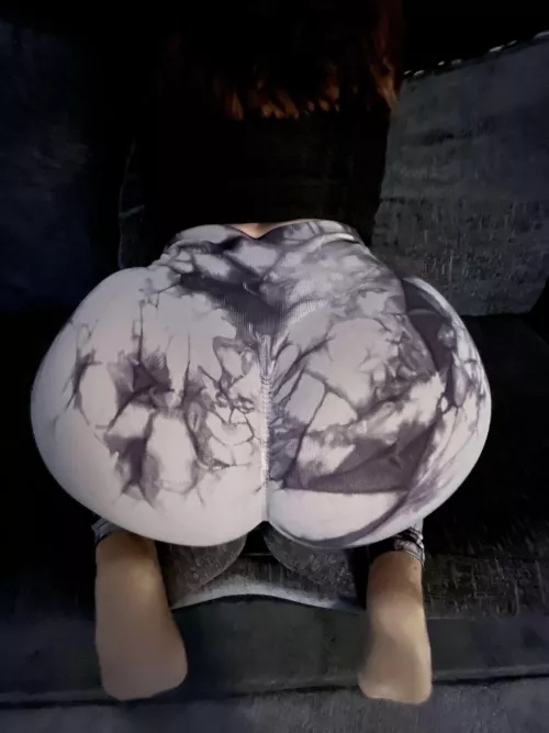 Does my ass look big in these?