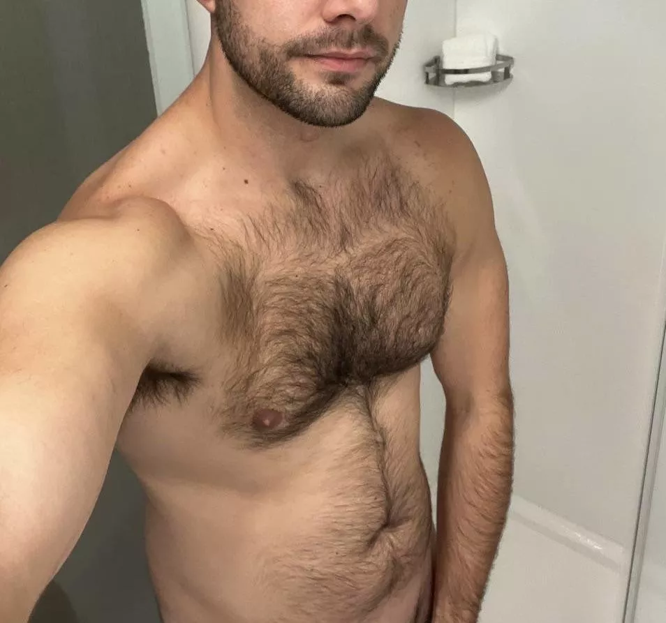 Does This Non Revealing Pic Make You Want to see more?