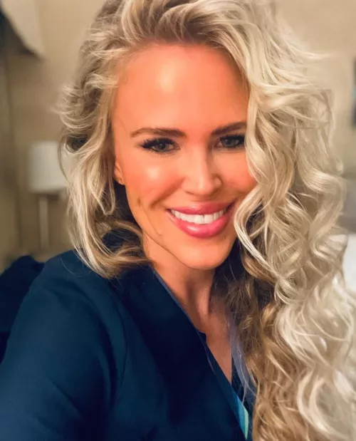 (F) Alaska Airlines here. 😘