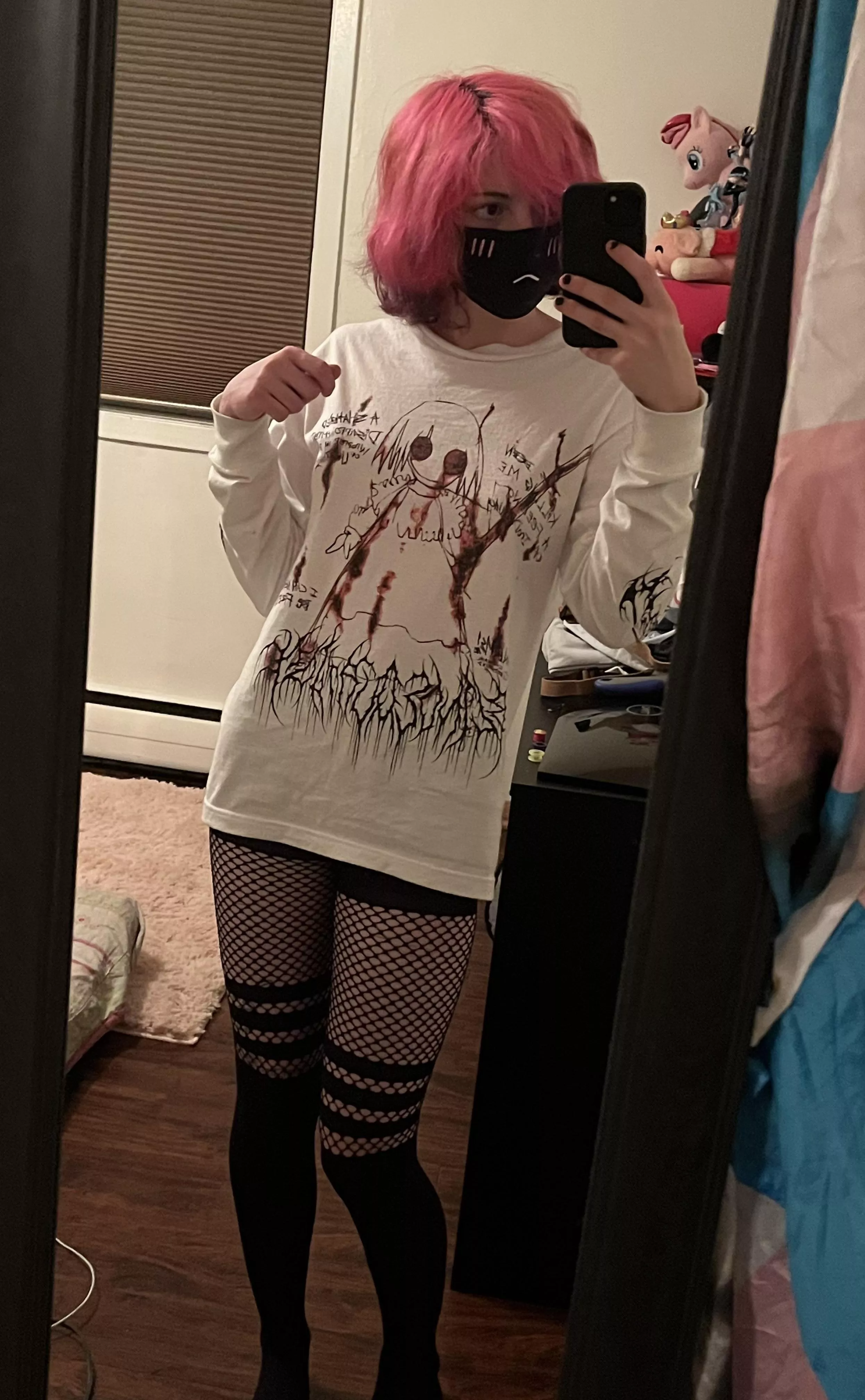 feelin cute in my new tights x3