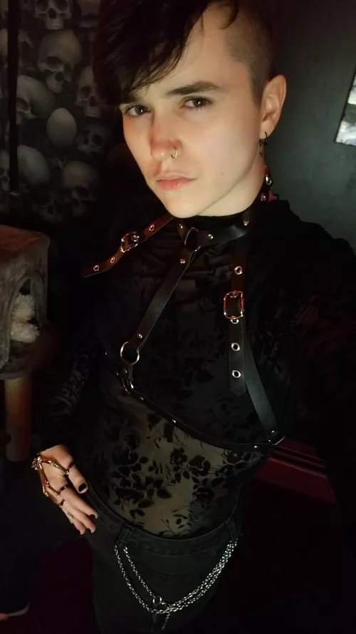 Happy Gothsgiving 🖤🍂🦇