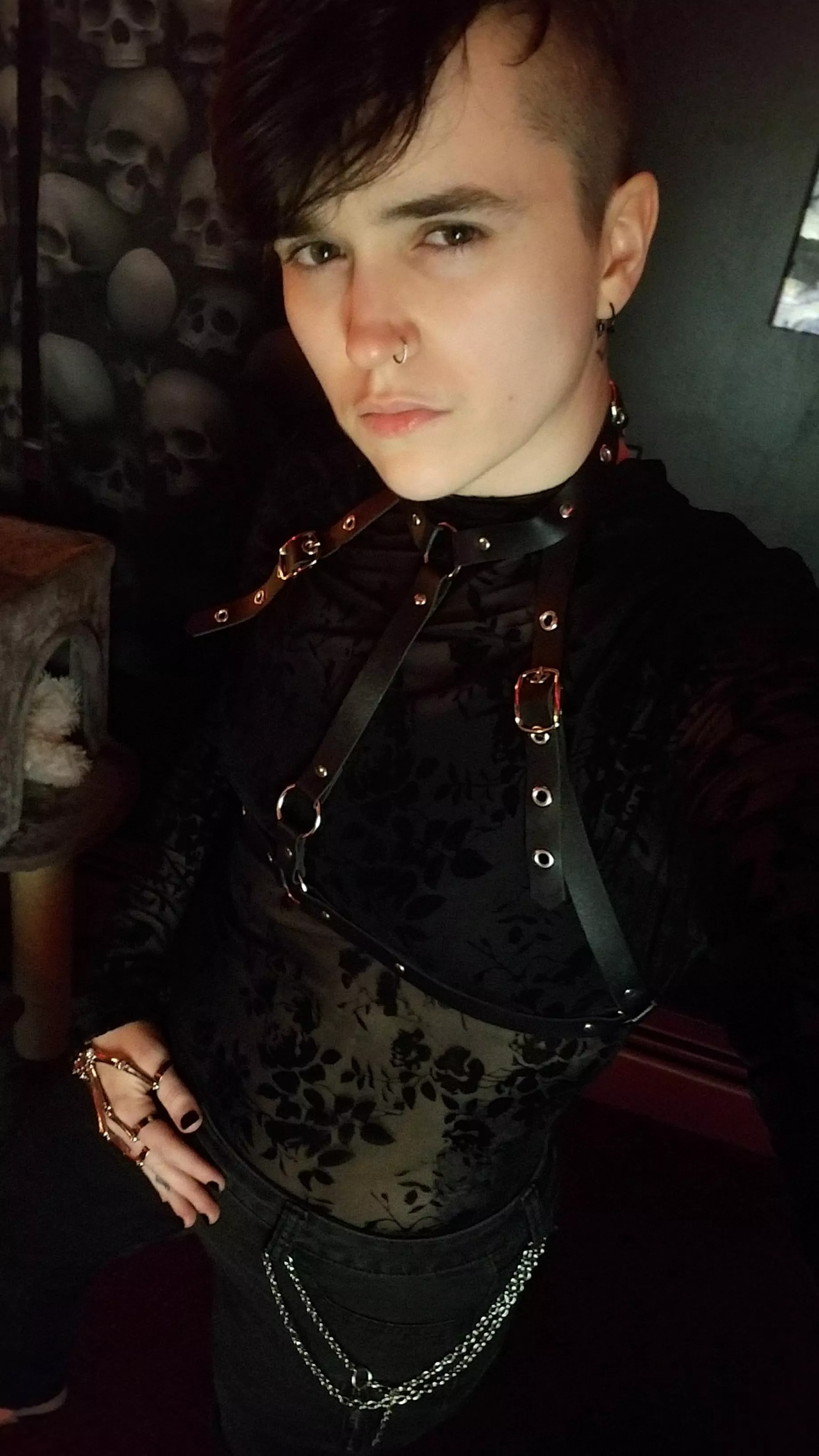 Happy Gothsgiving 🖤🍂🦇